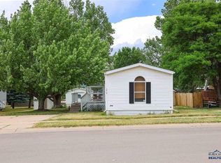 1208 Elkhorn Peak Ln, Spearfish, SD 57783