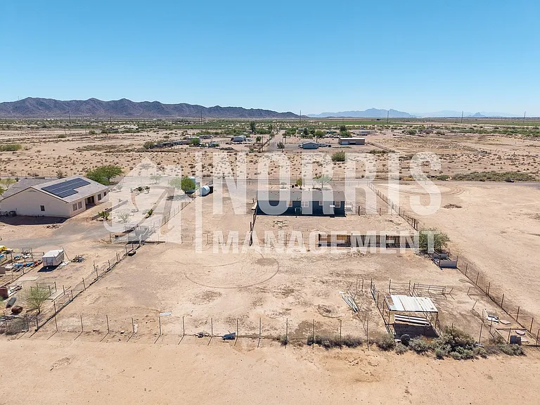 9960 S Niehaus Rd — Photo 43