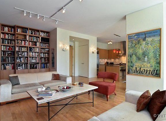 3rd image of 600 N Fairbanks Ct Unit 1910