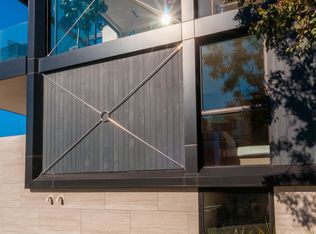 100 Manhattan Ave, Manhattan Beach, CA 90266
