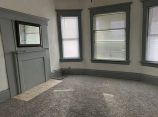 610 N 32nd St, Milwaukee, WI 53208