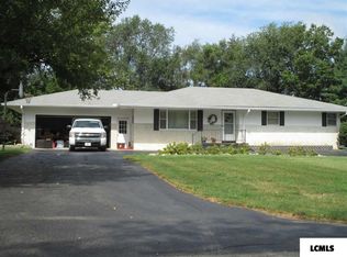 1533 Forest Hills Rd, Lincoln, IL 62656