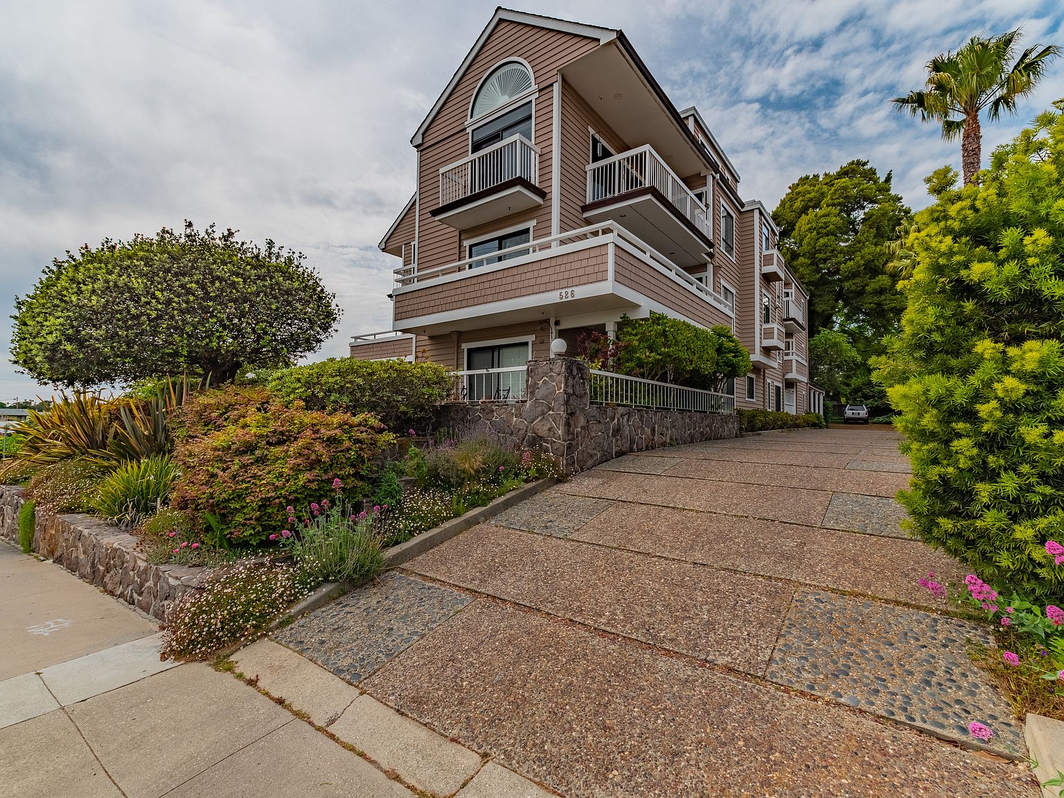 526 2nd St APT 202 Santa Cruz CA 95060 Zillow