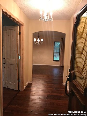 1st image of 137 Sequoia Dr