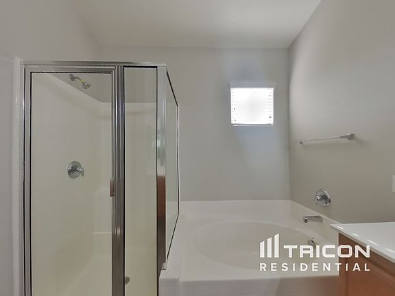 5th image of 3521 Tesoro Del Valle Ct