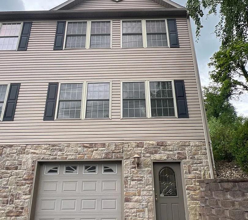 4 Pineview Pl