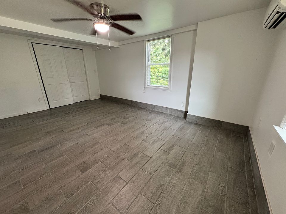 Bedroom #1