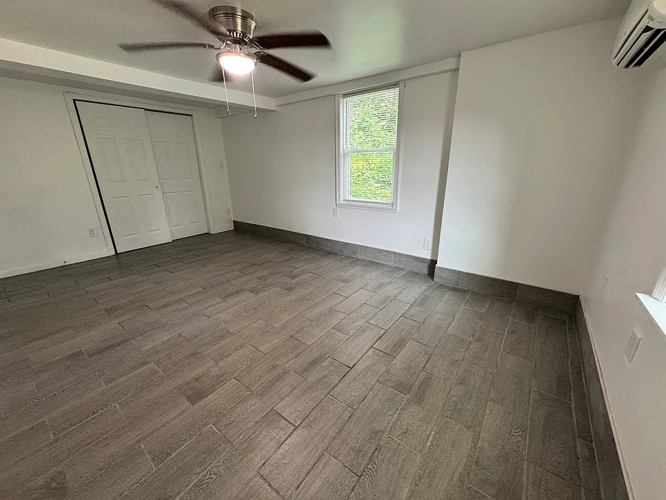 Bedroom #1