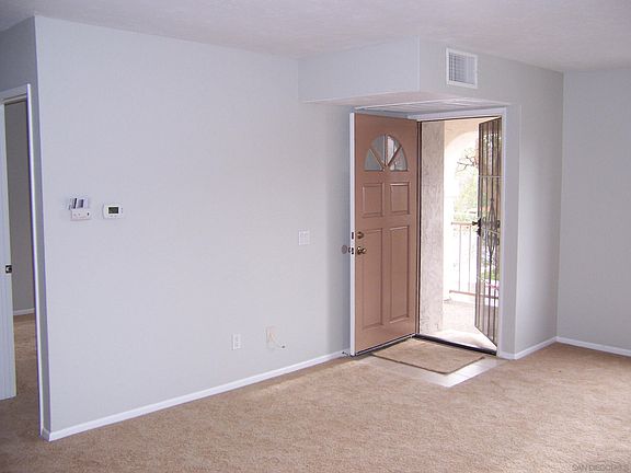 5th image of 13005 Wimberly Sq Unit 162