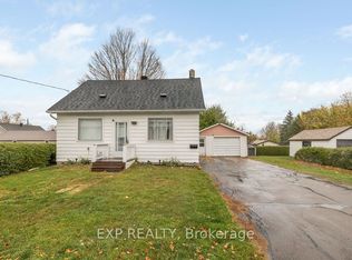 495 Wilbert St, Pembroke, ON K8A 3G7