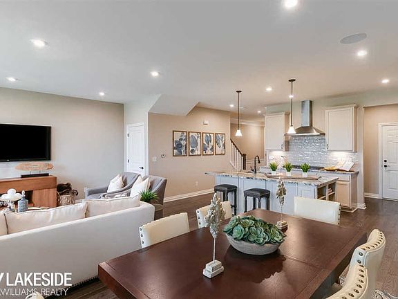4th image of 4895 Broomfield Way #95