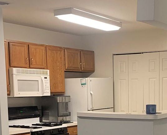 4th image of 11020 Folksie Ct APT 303