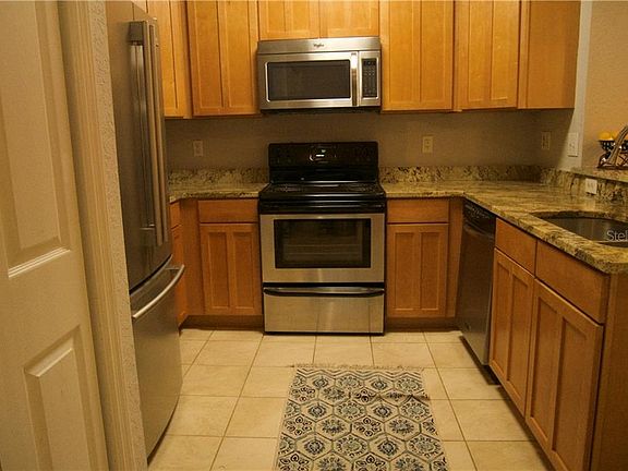 5th image of 202 E South St Unit 4041