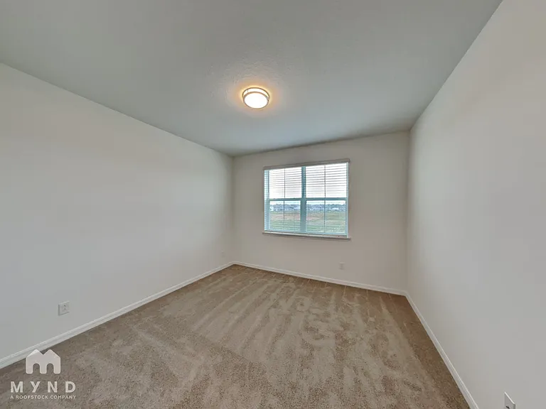 762 Middleton St — Photo 11
