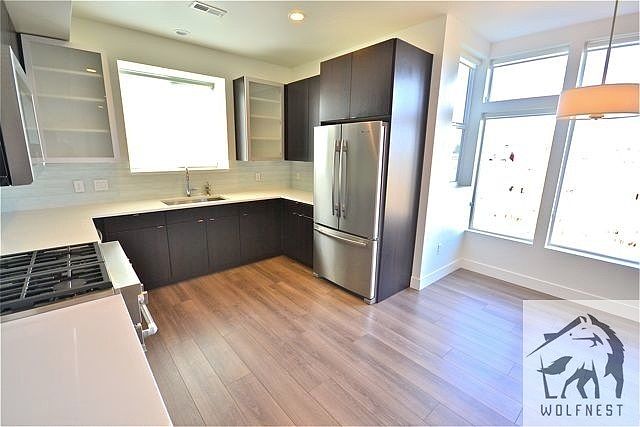 nalu＊-11138 Nalu Top (3-Way) - Amethyst Purple