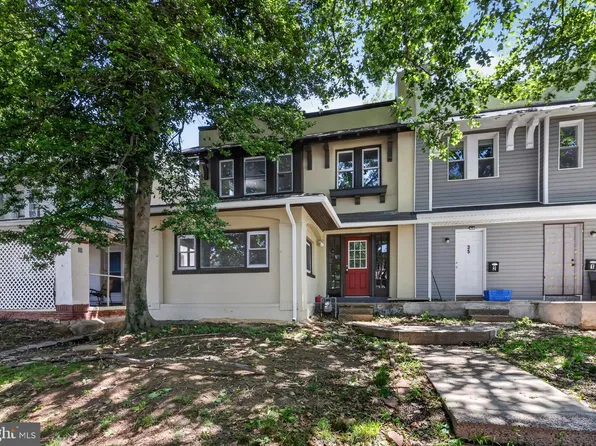 37 E Mowry St, Chester, PA 19013