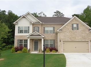 240 Fanleaf Dr, Fairburn, GA 30213