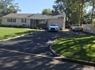 9 William Ter, Toms River, NJ 08755