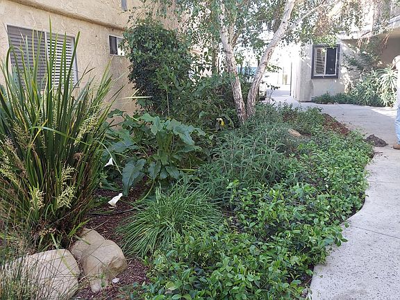 3rd image of 340 S Steckel Dr