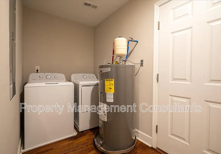 805 Rison Ave NE — Photo 27