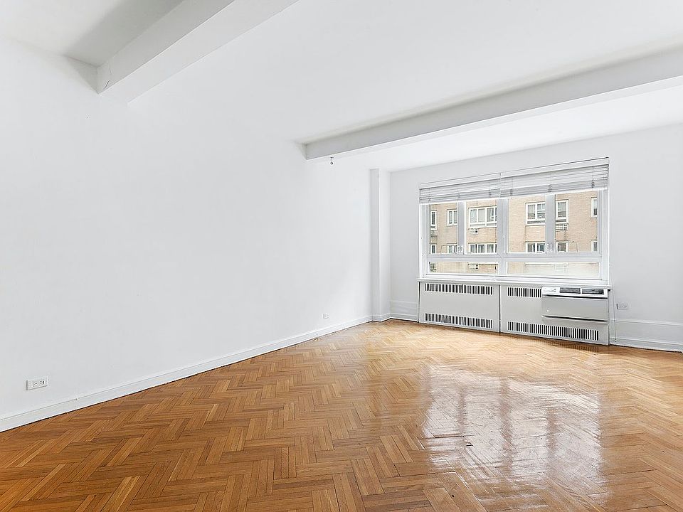 1st image of 333 W 57th St APT 3G