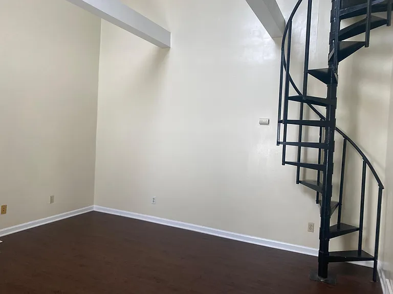 307 Baynes St #3 — Photo 3