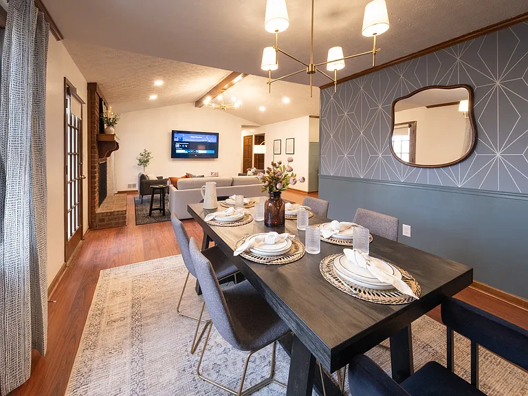 140 Nina Celeste Ln — Photo 13