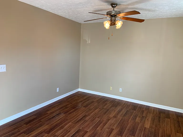 318 N Thompson St #318 — Photo 6