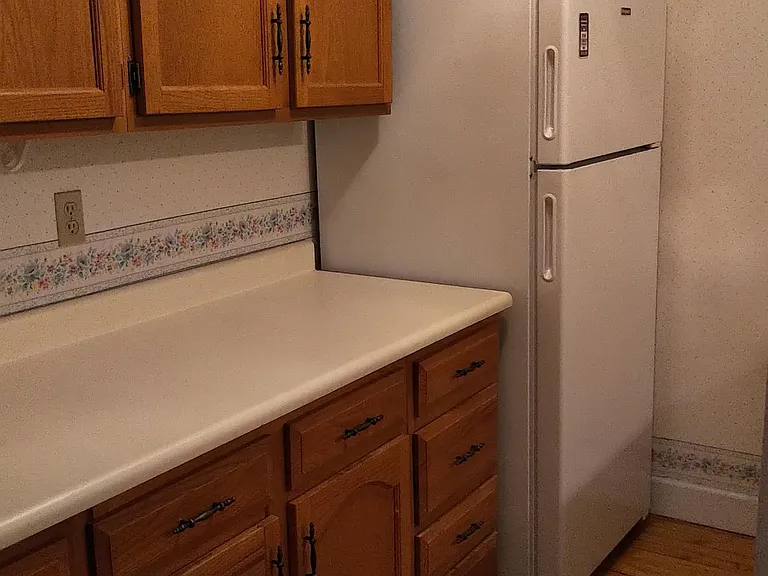 917 Madison St #109 — Photo 11