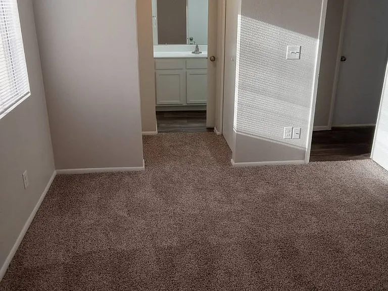 Ponderosa Ranch Apartments — Photo 22