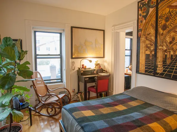 184 Clinton Avenue image 8 of 17