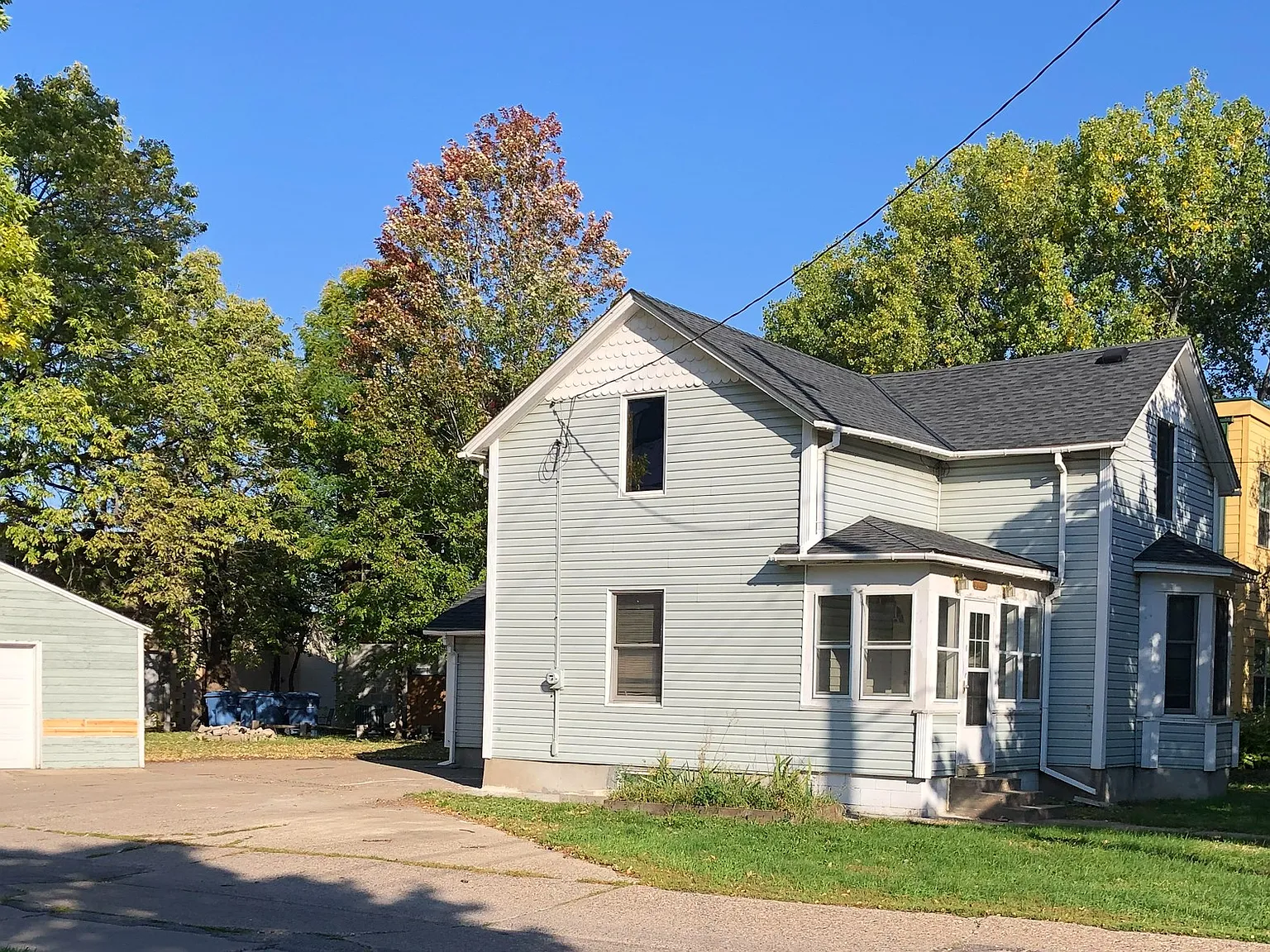 4 bed, 1530 sqft, $2,300 — Photo 2