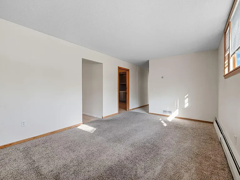 601 79th Ave NE #2 — Photo 6