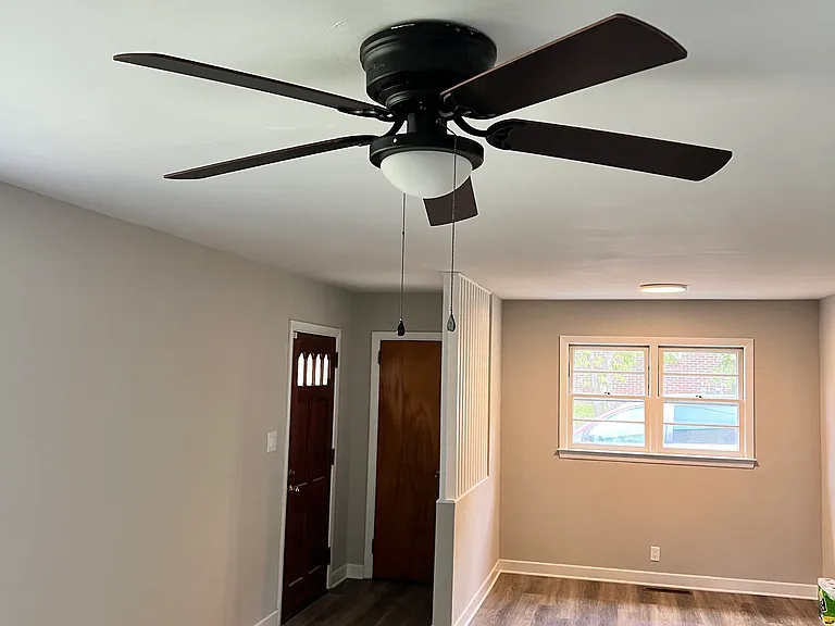 217 Hillcrest Dr — Photo 9