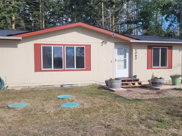 1090 Donald Avenue, Oak Harbor, WA 98277