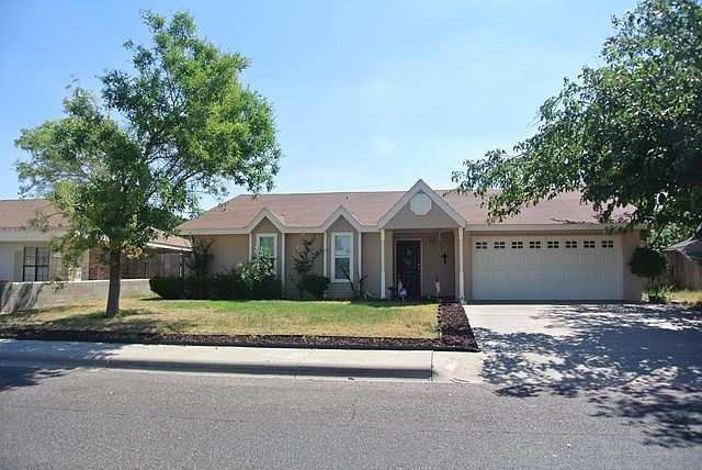1st image of 1909 Manor Dr