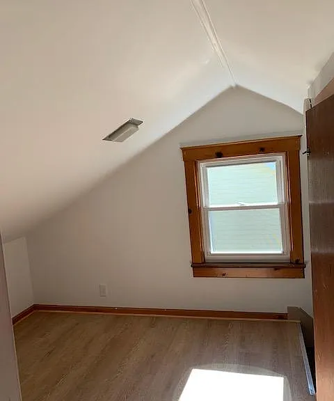 75 Hamilton Ave — Photo 9