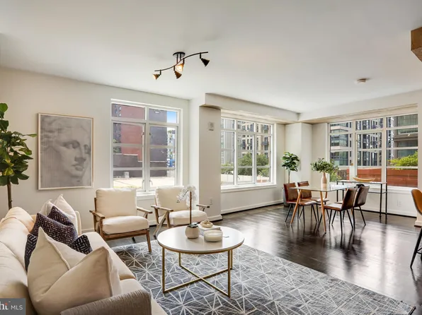 1025 1st St SE APT 306, Washington, DC 20003