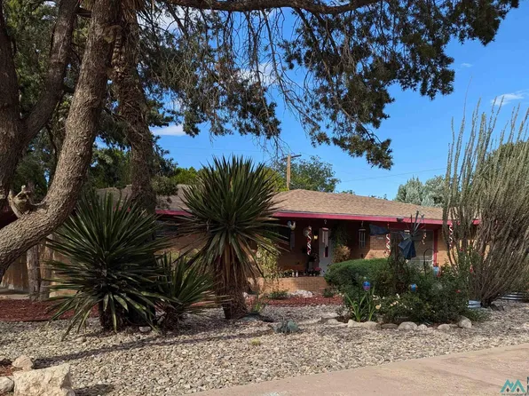 611 S Plains Park Dr, Roswell, NM 88203