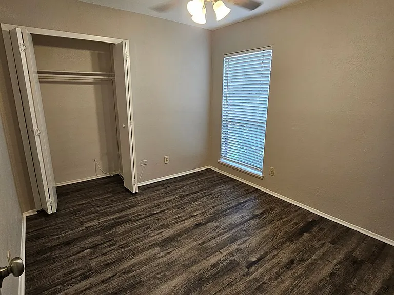 3937 O'Hare Dr — Photo 22
