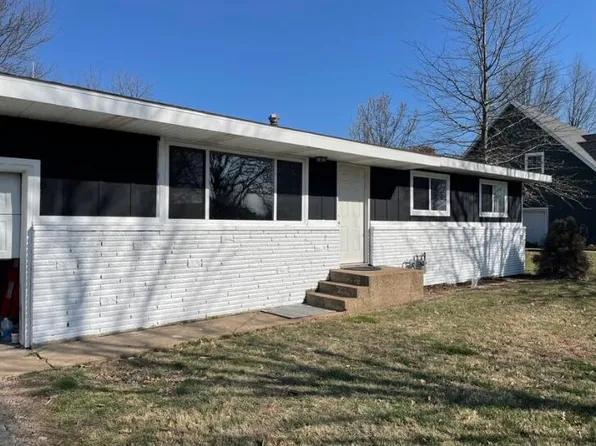 728 N Elm Street, Marshfield, MO 65706