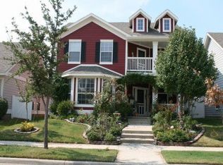 1211 Stratford Dr, Aubrey, TX 76227