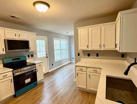 5th image of 139 Marie Ct