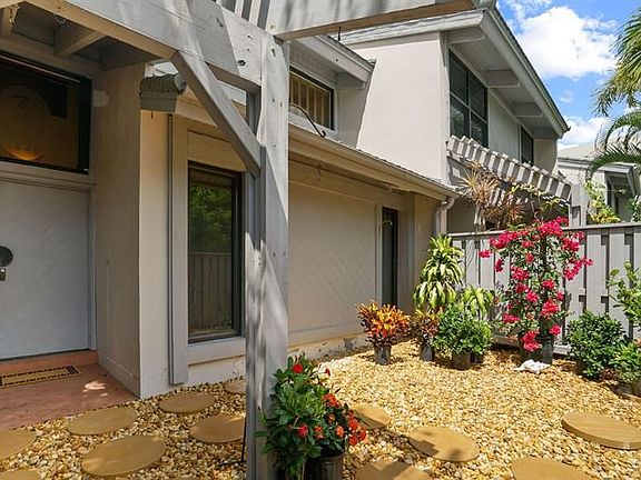 2nd image of 3543 S Ocean Blvd APT 105