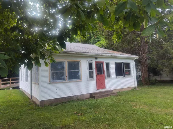 310 S 2nd St, Cantrall, IL 62625