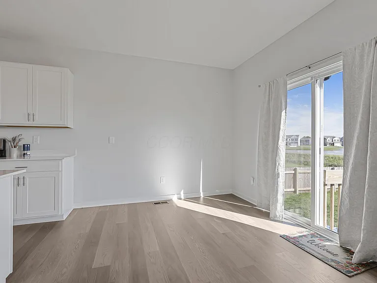 758 Leslie Dr — Photo 20