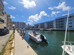 3860 NE 170th St APT 206, North Miami Beach, FL 33160