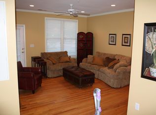 720 N Person St APT 104, Raleigh, NC 27604