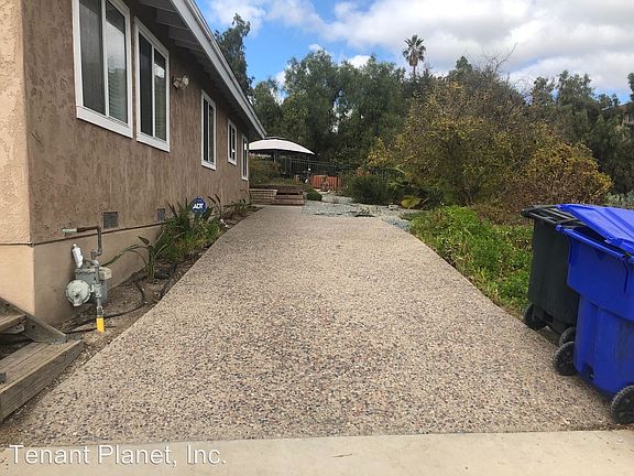 3rd image of 6640 Varney Dr