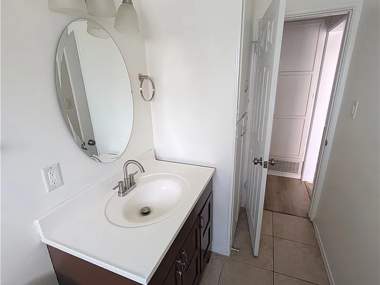 8641 Garfield St — Photo 12